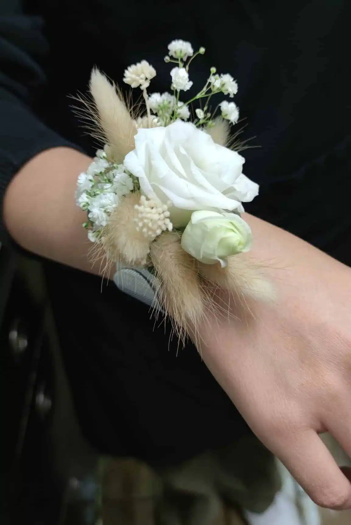 Accessoire-de-mariage-fleuri-par-wendy-naud