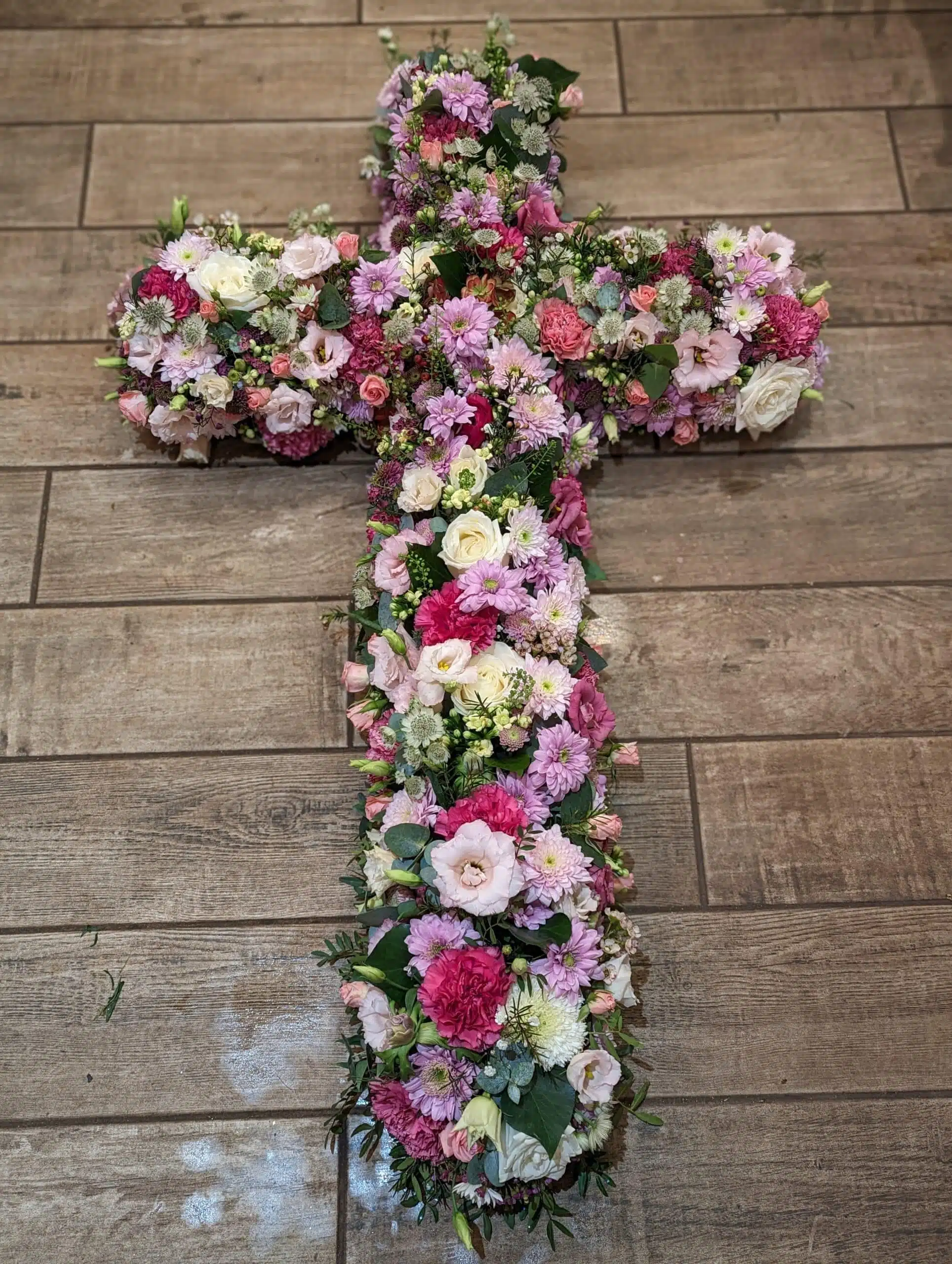 Composition-florale-deuil-77